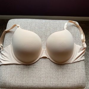 Victoria Secret Cream Ivory New Bra